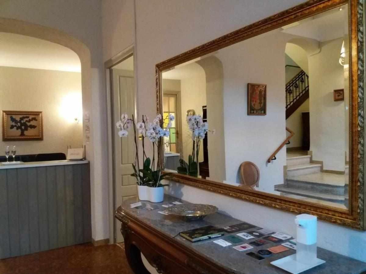 Bolet Casa Modernista Castellvi de la Marca Exterior foto
